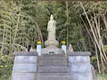 前原加布里霊園 観音様