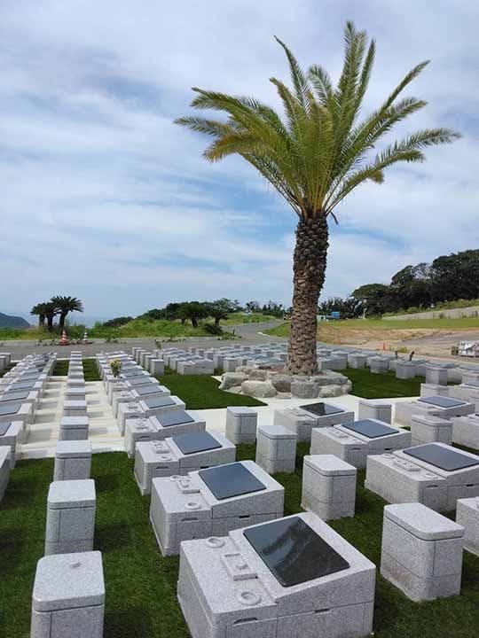 二見ヶ浦公園聖地(糸島市)の費用・口コミ・アクセス｜無料で資料請求