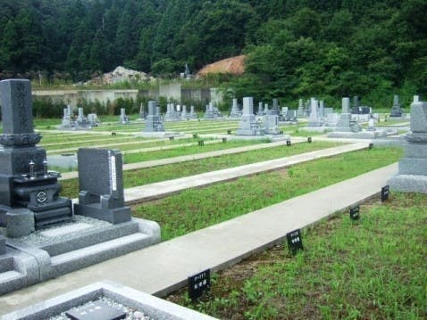 鉾ヶ崎墓地公園 しらゆりの杜の画像