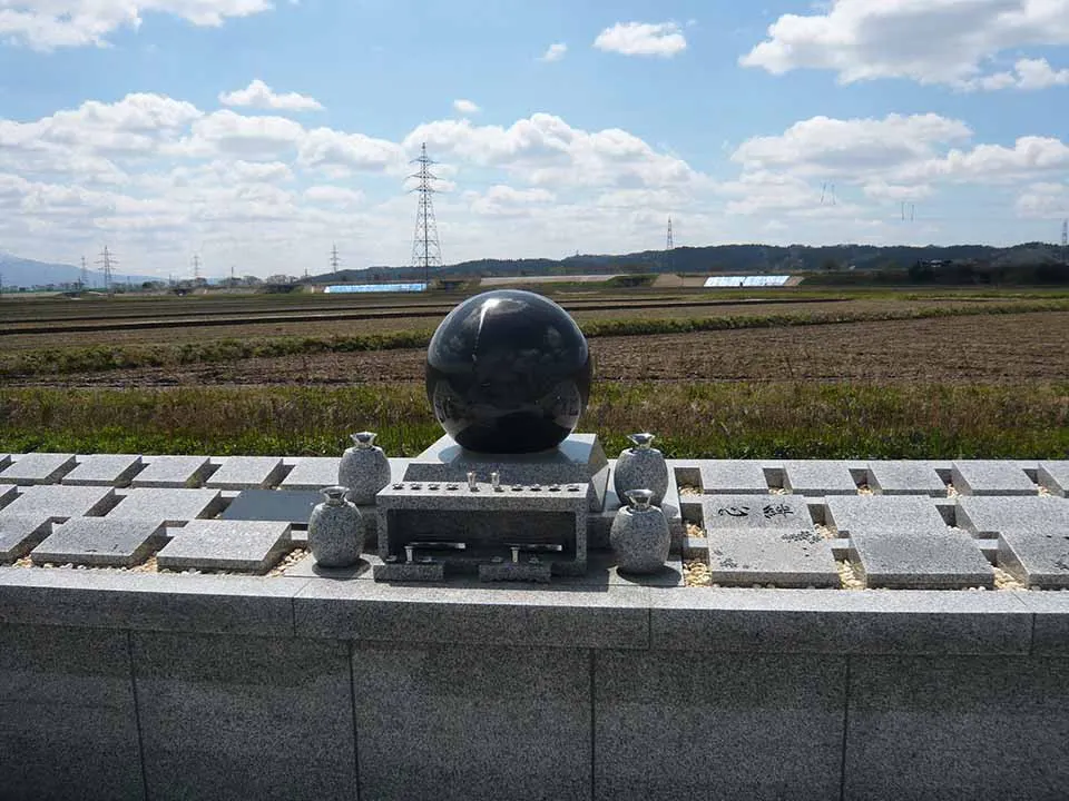 樹木葬 やすらぎ 盛岩寺【新津墓苑（盛岩寺）】