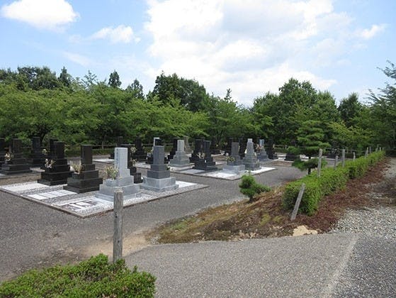 柏崎市墓園