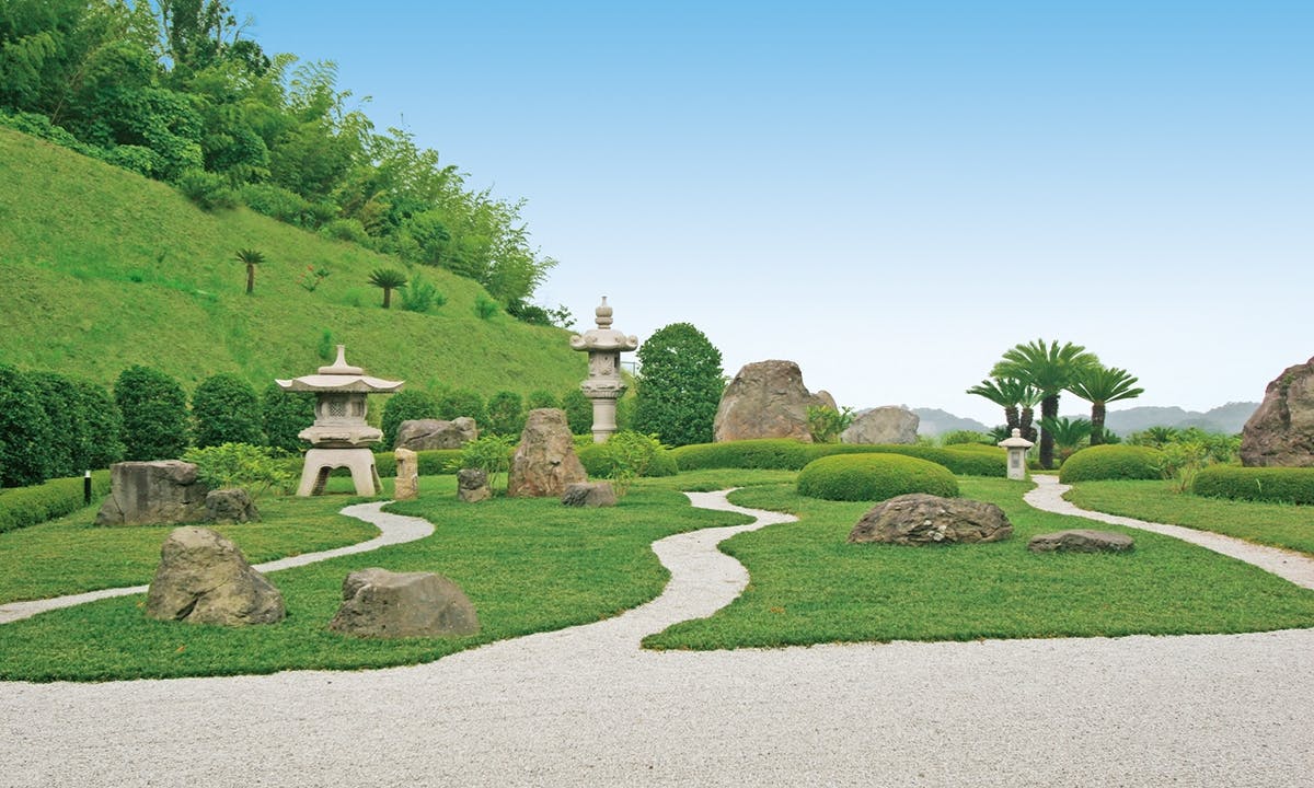 一般財団法人やすらぎの里 南葉山霊園