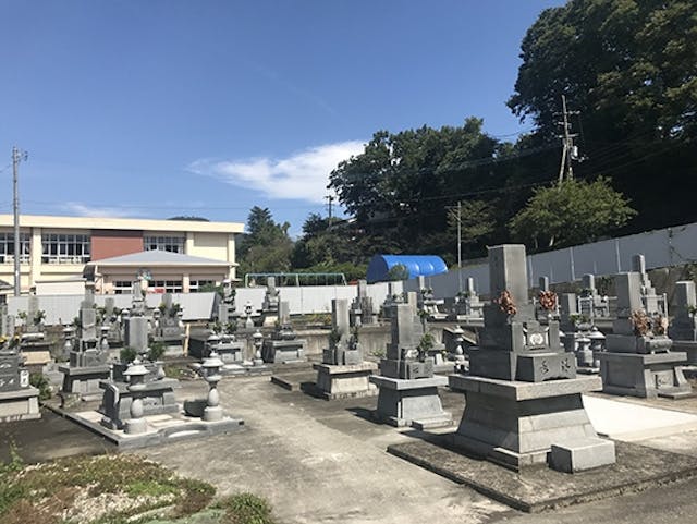 美馬市営 猪尻墓地