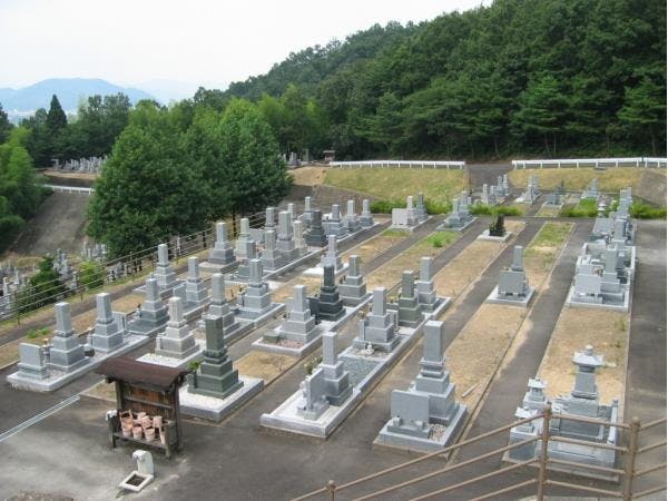 鯖江市営 総山墓園の画像