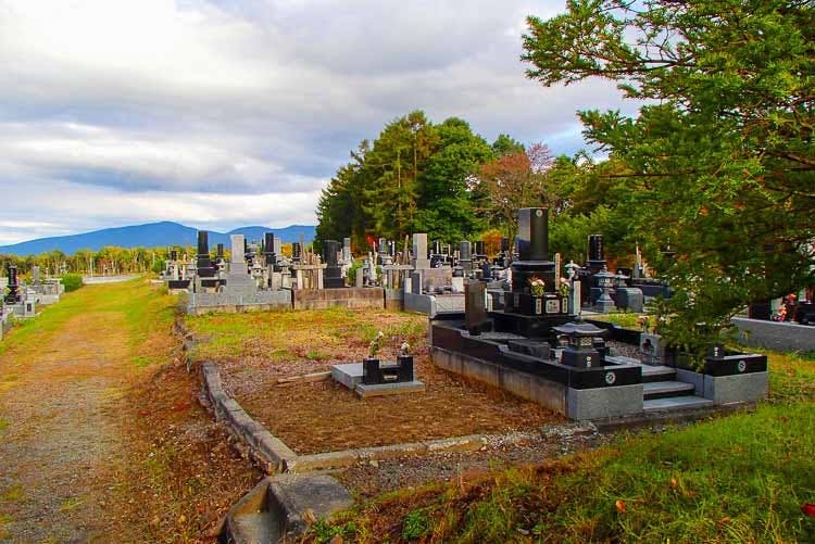 嬬恋村共同霊園 浅間地区