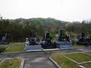 由利本荘市営 緑ヶ丘墓地