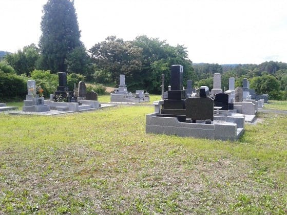飯豊町営 椿墓地の画像