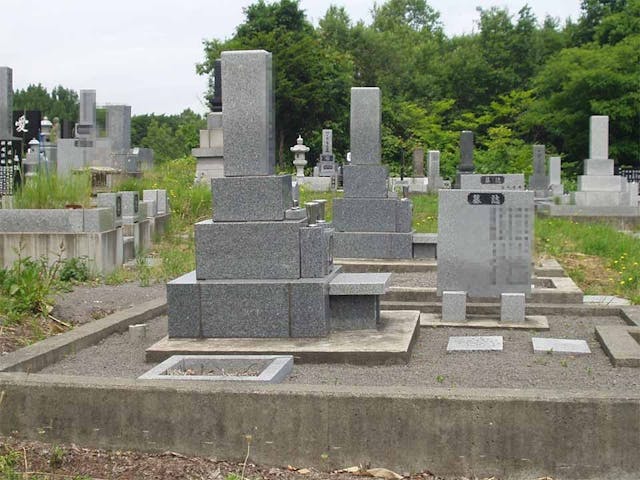 雨竜町営 渭の津墓地