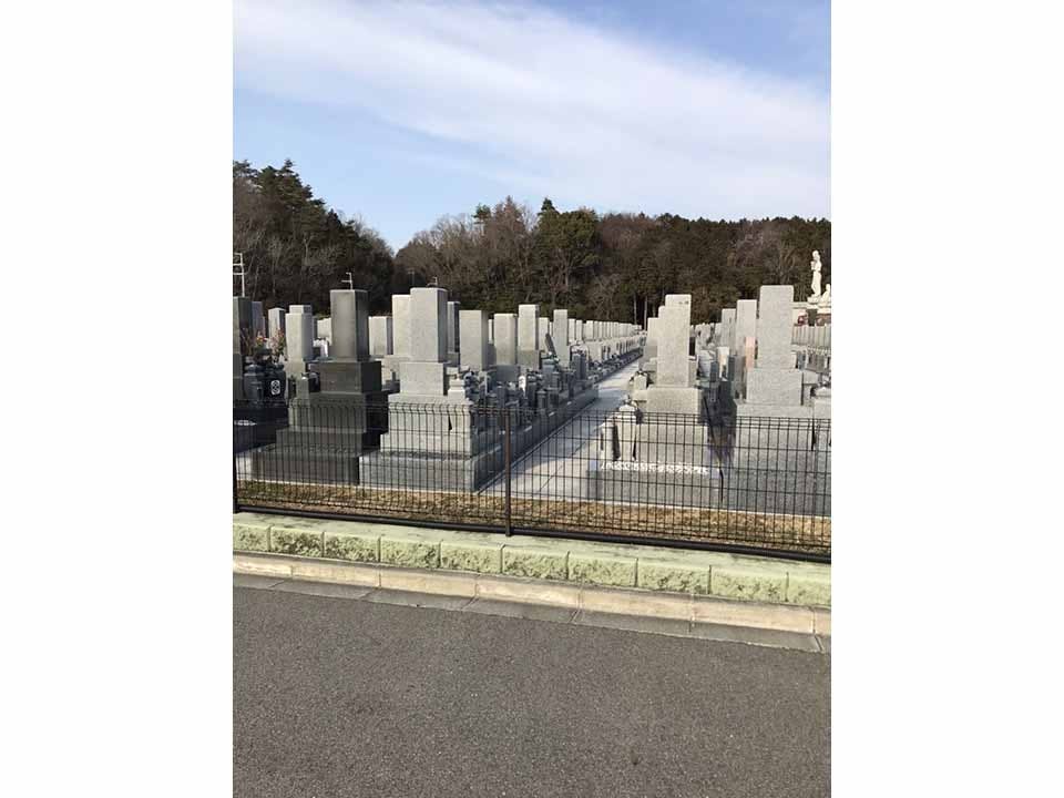 五月山公園墓地