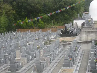 西教寺霊苑