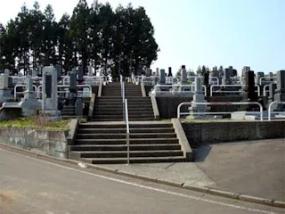 三島鳥越霊園