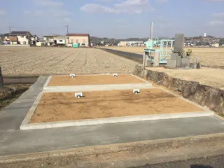 粒浦墓地