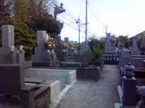 村前共同墓地