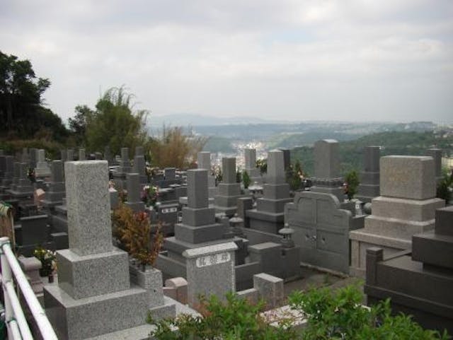 武岡やすらぎ霊園