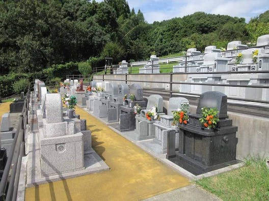 やすらぎ霊園 竹中墓地