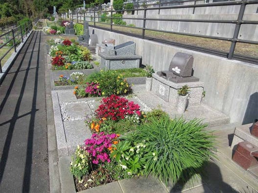 やすらぎ霊園 竹中墓地