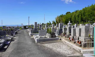 岸和田市山直中町営 山直中町墓地