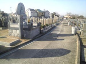 新家・金岡・野尻共同墓地の画像