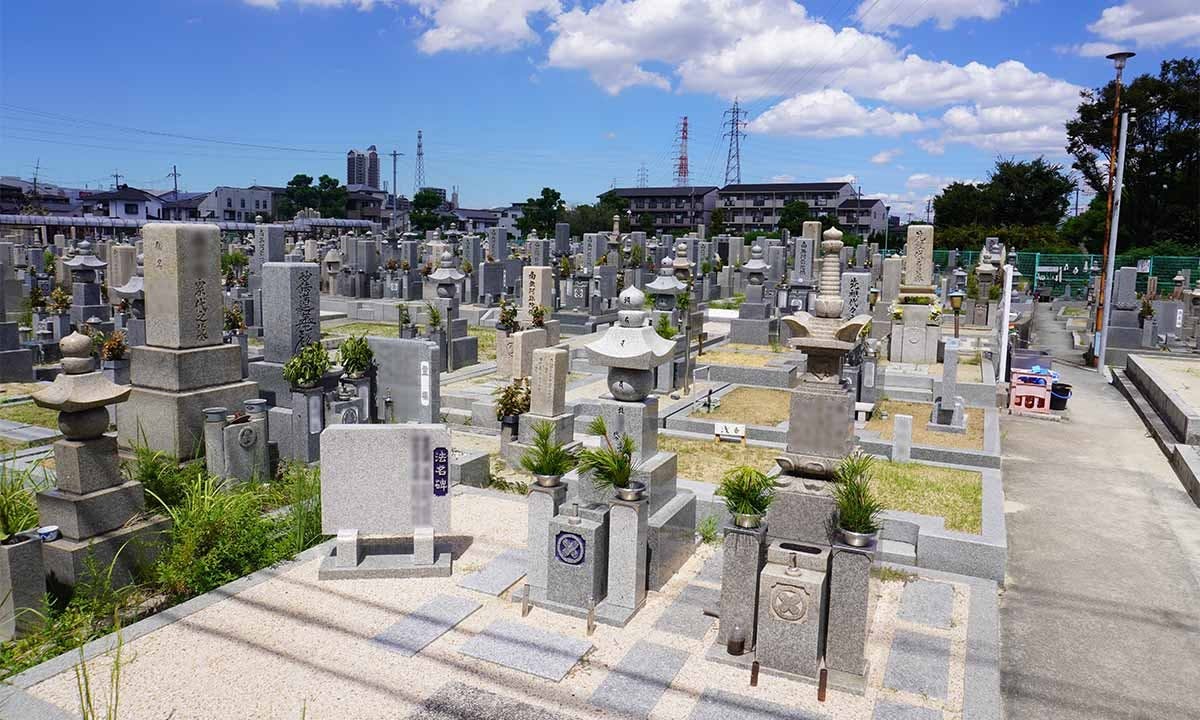 阿坂墓地