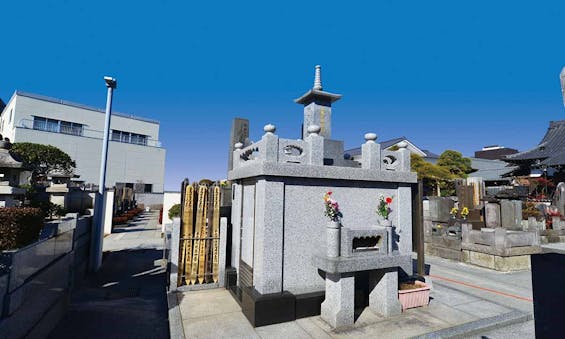 本高山 城立寺 （椿墓苑）