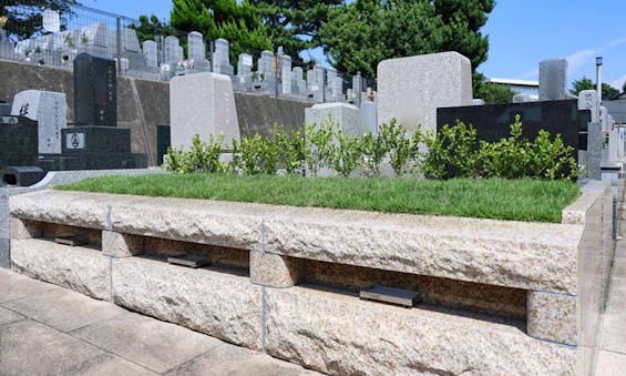 厚木やすらぎ霊園