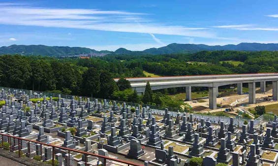 仏心霊園 一般墓・樹木葬