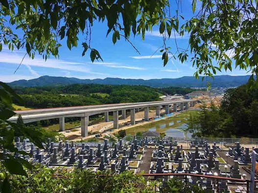 仏心霊園 一般墓・樹木葬