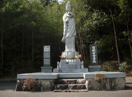 仏心霊園 一般墓・樹木葬