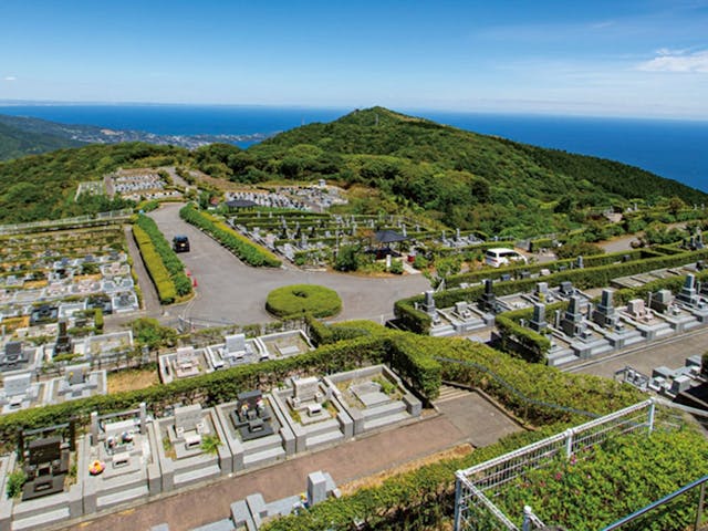 熱海日金山霊園