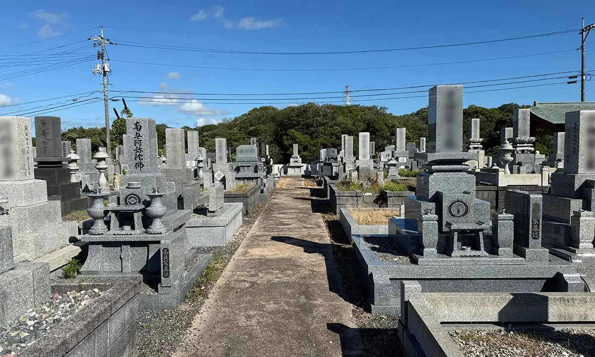 旭ヶ丘霊園 樹木葬「神樹の丘」 墓域風景