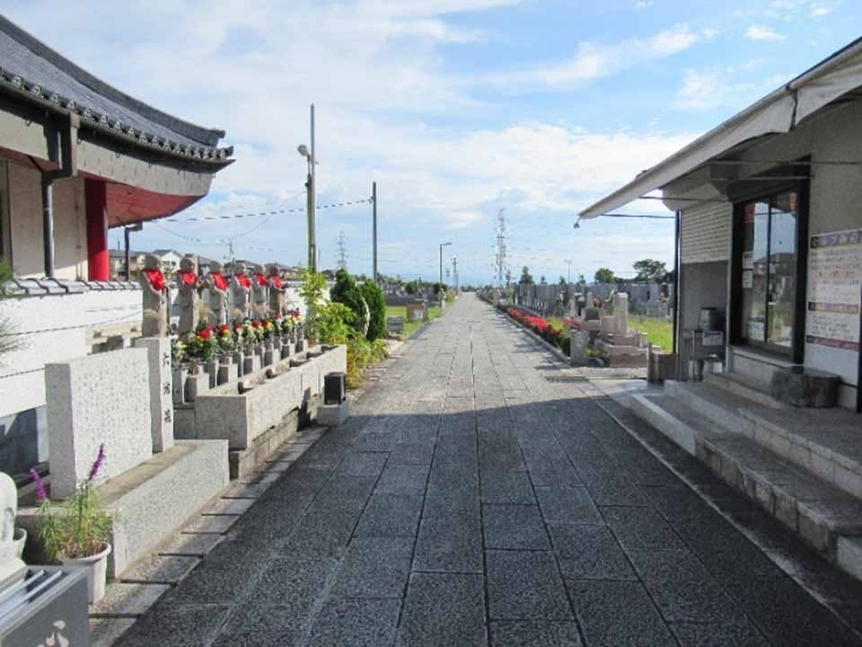 阪奈霊園