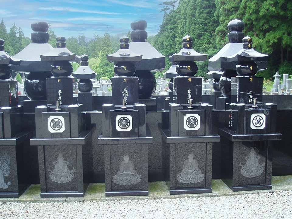 高野山 奥の院 永代供養墓「佛舎利宝塔」(高野町)の費用・販売中区画
