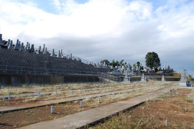 吉祥寺 新東墓地