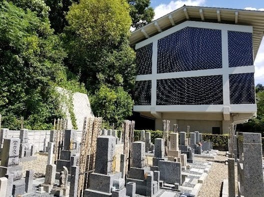 宝善院墓地