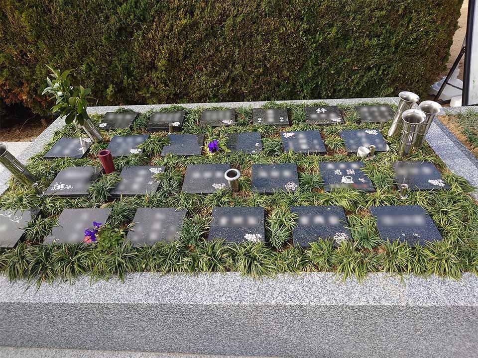 交野瑞専寺霊苑