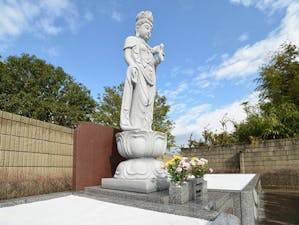 常楽寺つつじ墓苑の画像