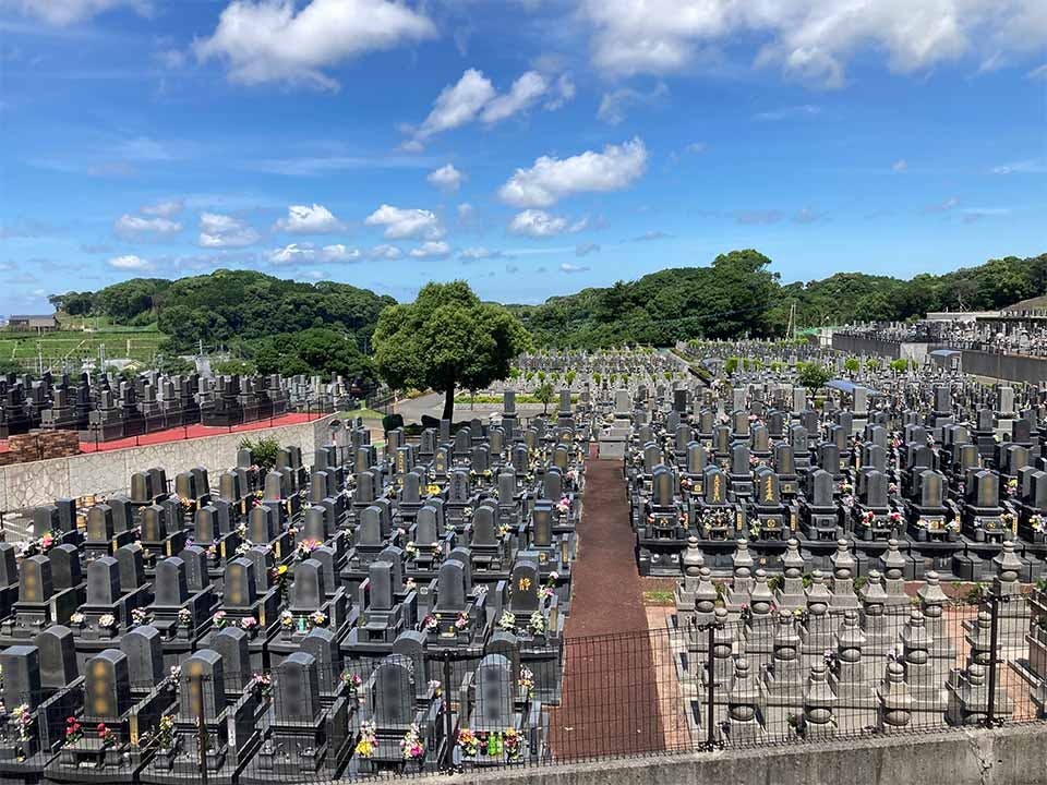 ささぐり極楽霊苑