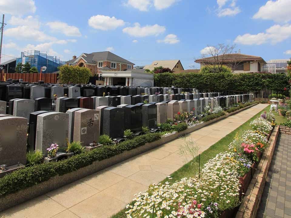 メモリアルガーデン三鷹