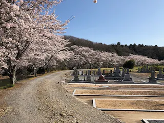 大川瀬霊園