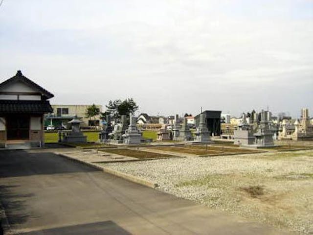 八日町薬師寺墓地