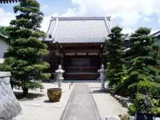 法流寺墓園