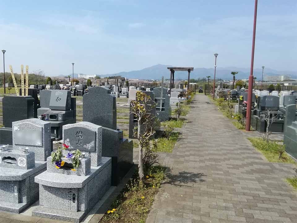 座間リバーサイドメモリアル