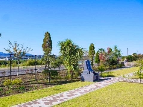 座間リバーサイドメモリアル