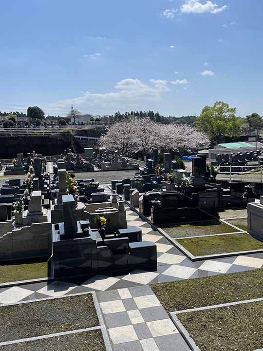 川上太陽霊園