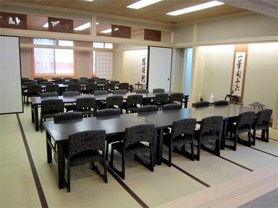 龍澤寺(元麻布墓苑)