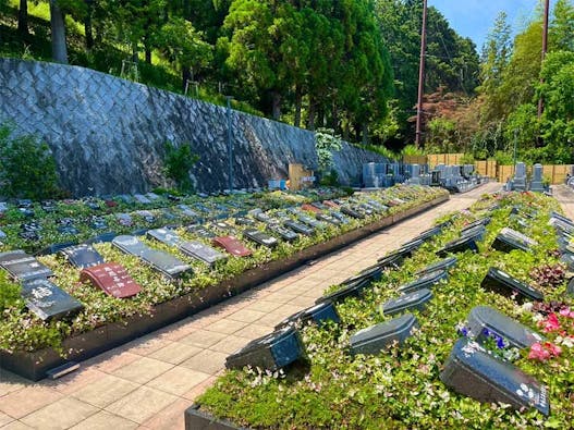 霊源皇寺墓苑 一般墓・樹木葬