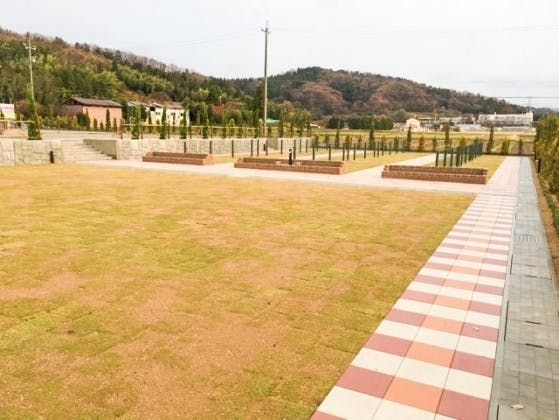 東山さくら墓苑