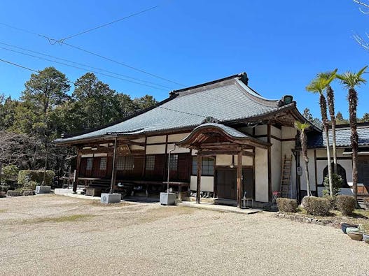 東昌寺墓苑