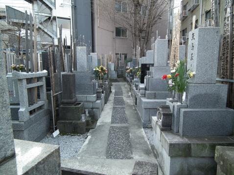 新馬場駅前浄苑