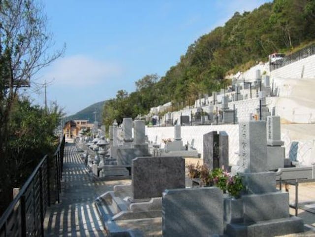 牟佐山崎墓地